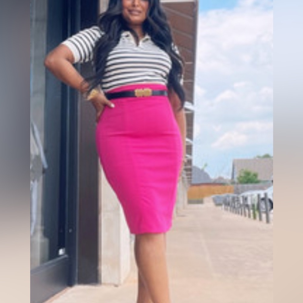 🔵Loeffler Randall Fuchsia Pencil Skirt